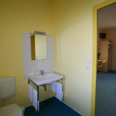 Hotel La Boule D'or Malicorne-sur-Sarthe
