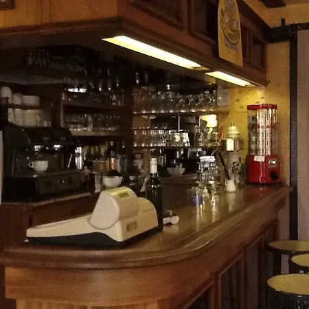 Hotel La Boule D'or